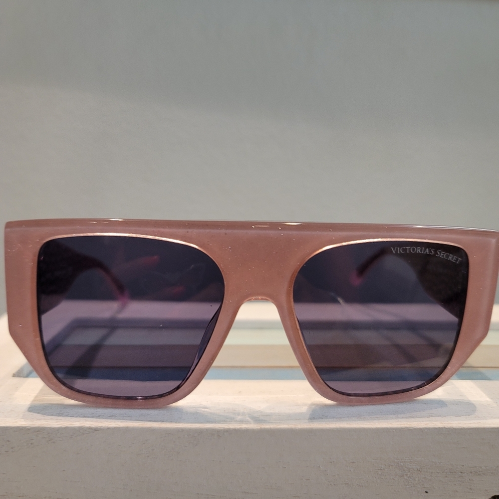 VICTORIA'S SECRET Oversized Sunglasses
